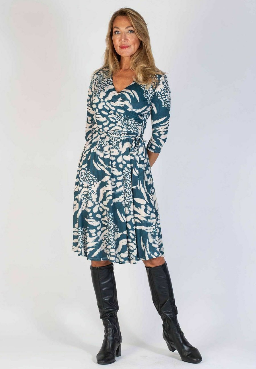 

Платье Stockholms Klänningsfabrik MARGUERITE, Teal