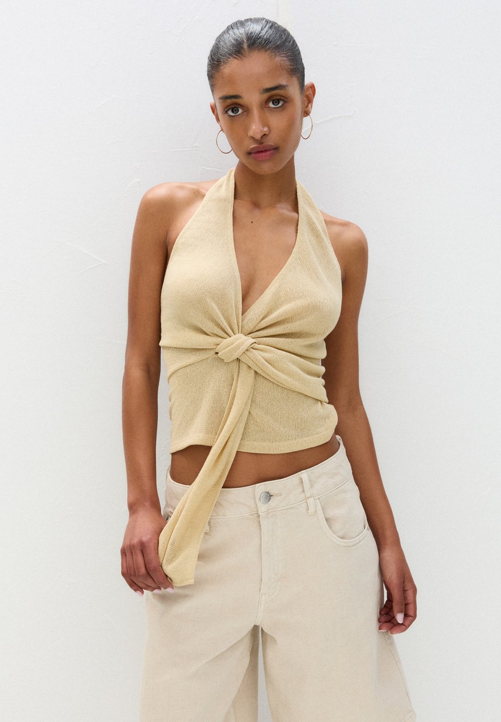 

Топ BIAS CUT PULL&BEAR, охра