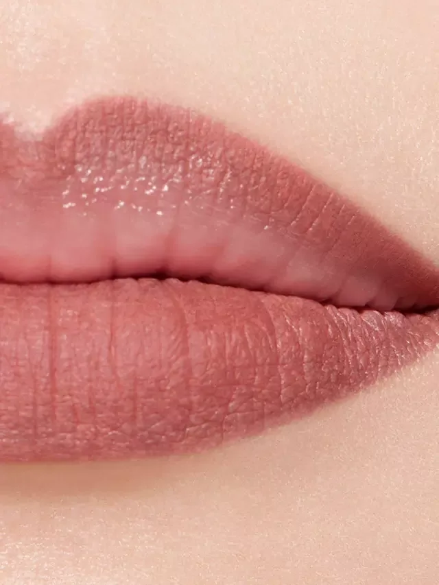 Стойкий карандаш для губ Le Crayon Lèvres CHANEL, 212 Beige Rose — фото 3