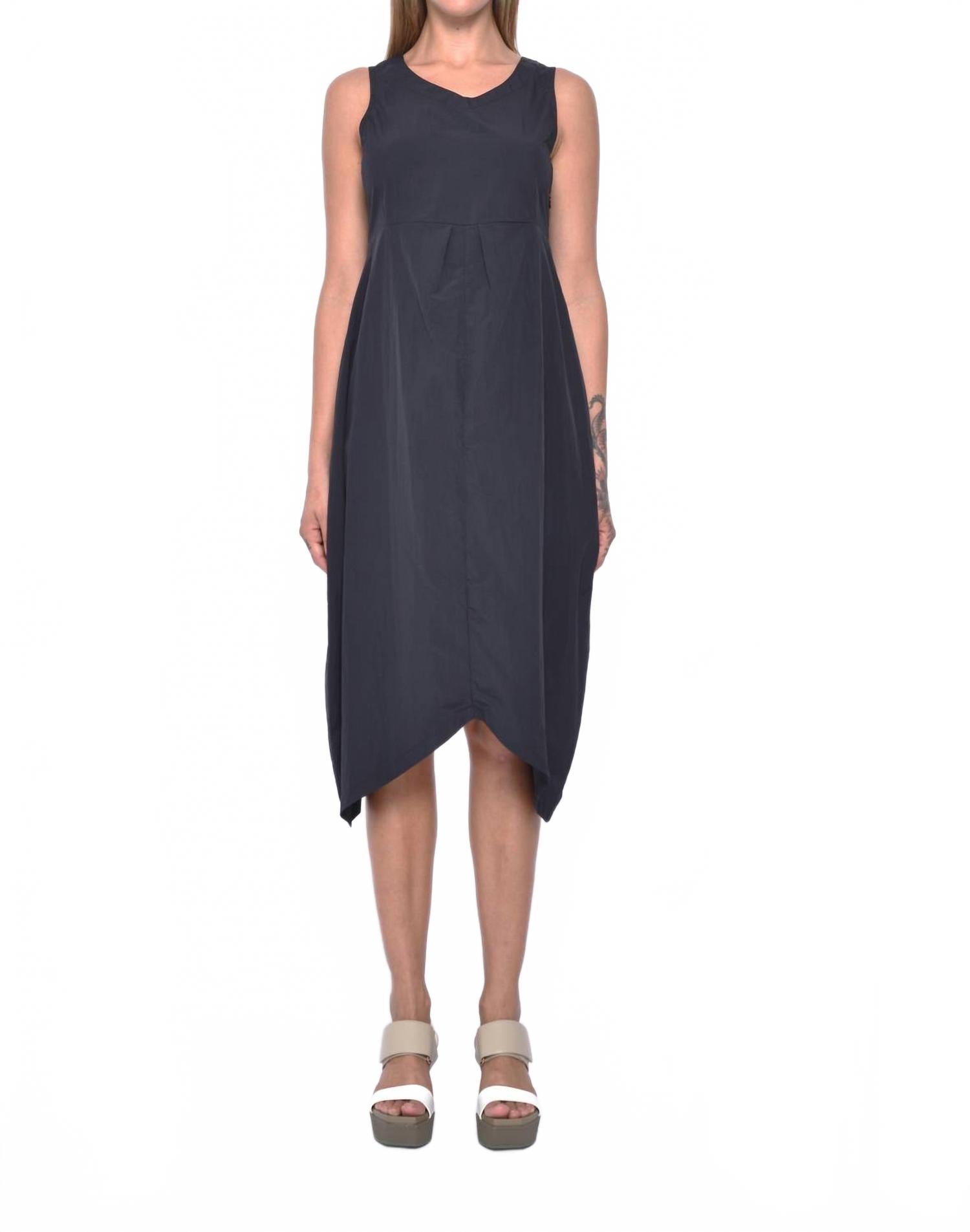 

Платье Ella без рукавов черное Simply Mila