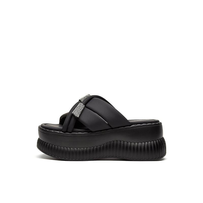 

Шлепанцы и сланцы DAPHNE Slide Slippers Women's