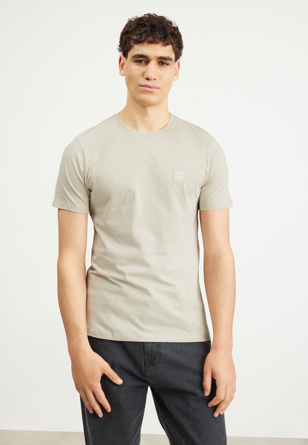 

Футболка базовая TALES BOSS, цвет light beige