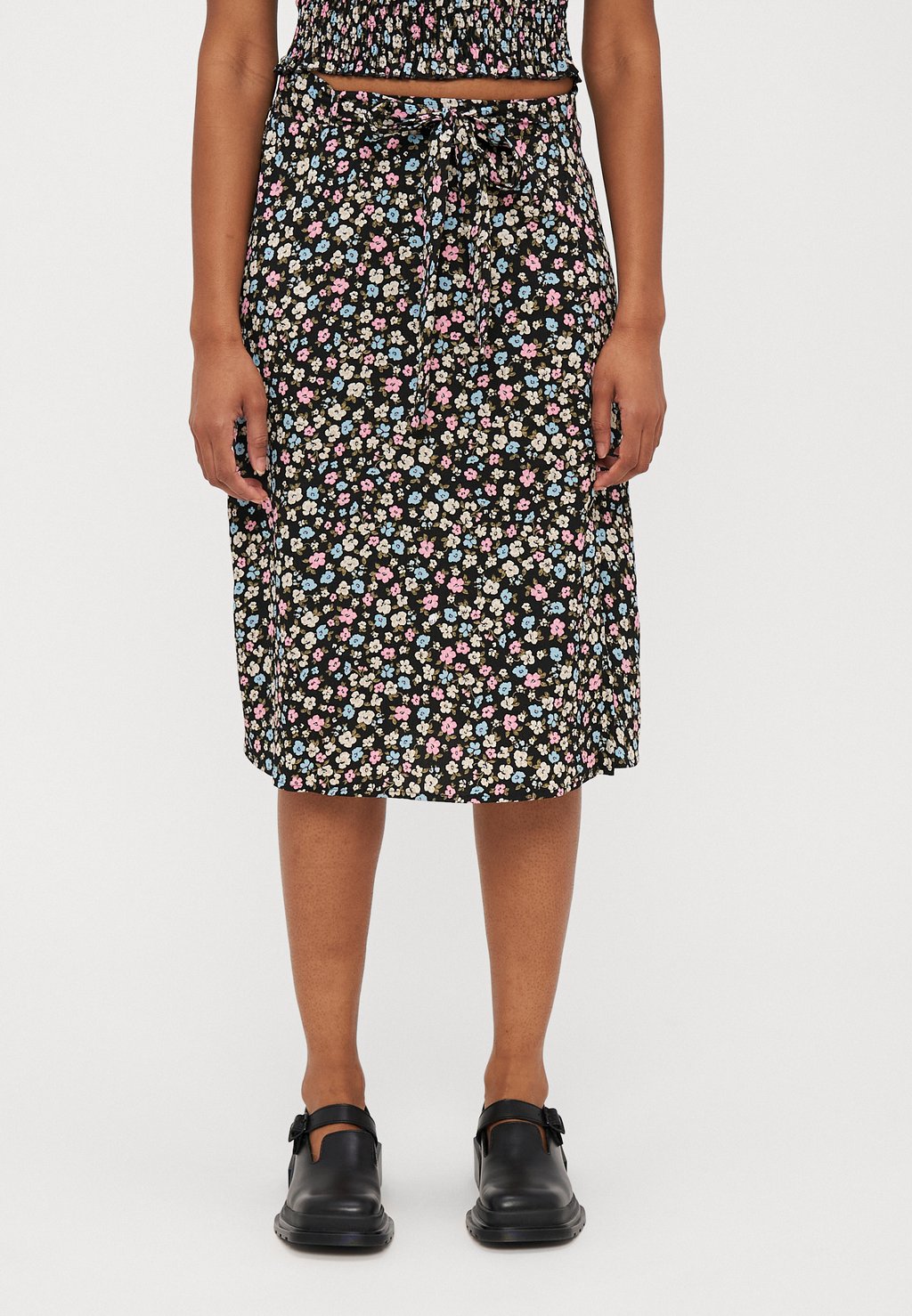 

Юбка А-силуэта VMPAGE CALF SKIRT Vero Moda Petite, черный
