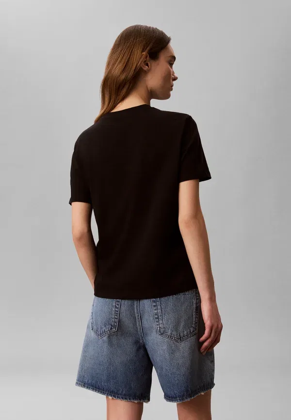 Футболка Calvin Klein Classic standard logo tee print, черный — фото 2