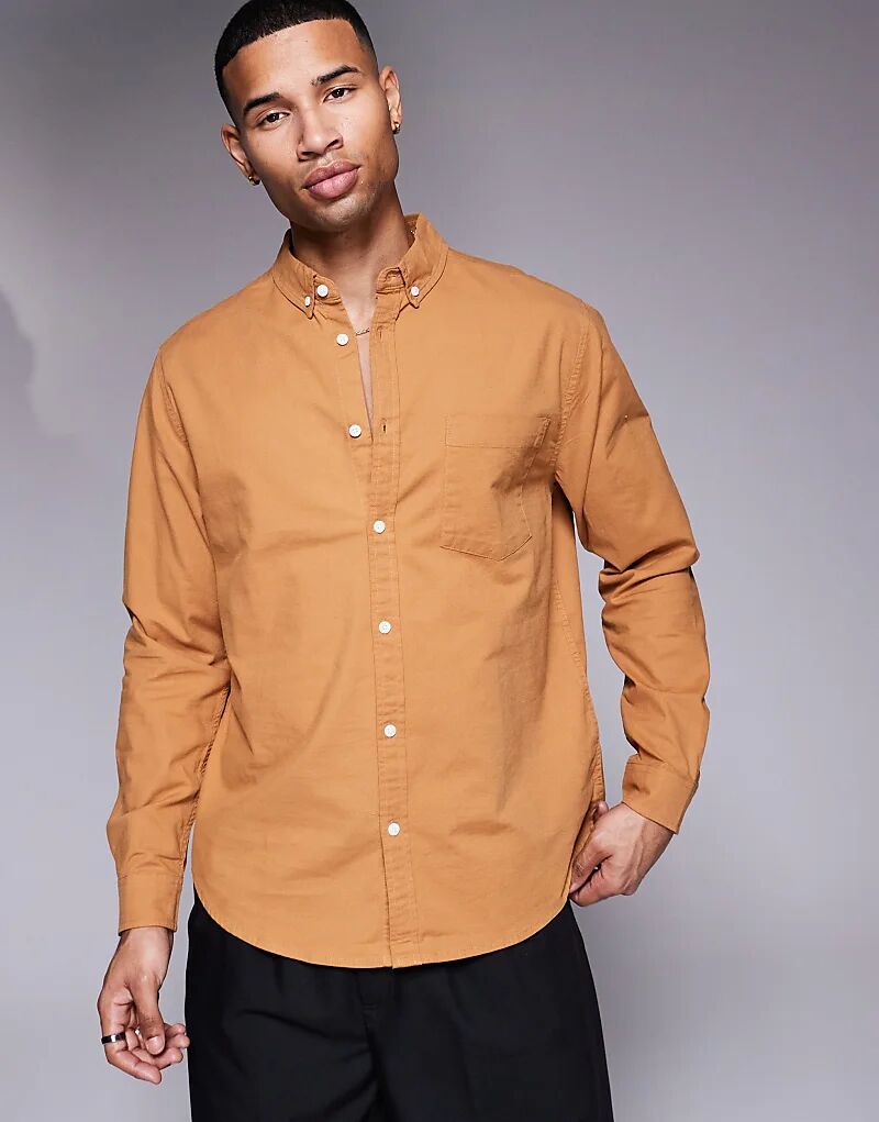 

Свободная рубашка оксфорд в коричневом цвете ASOS DESIGN