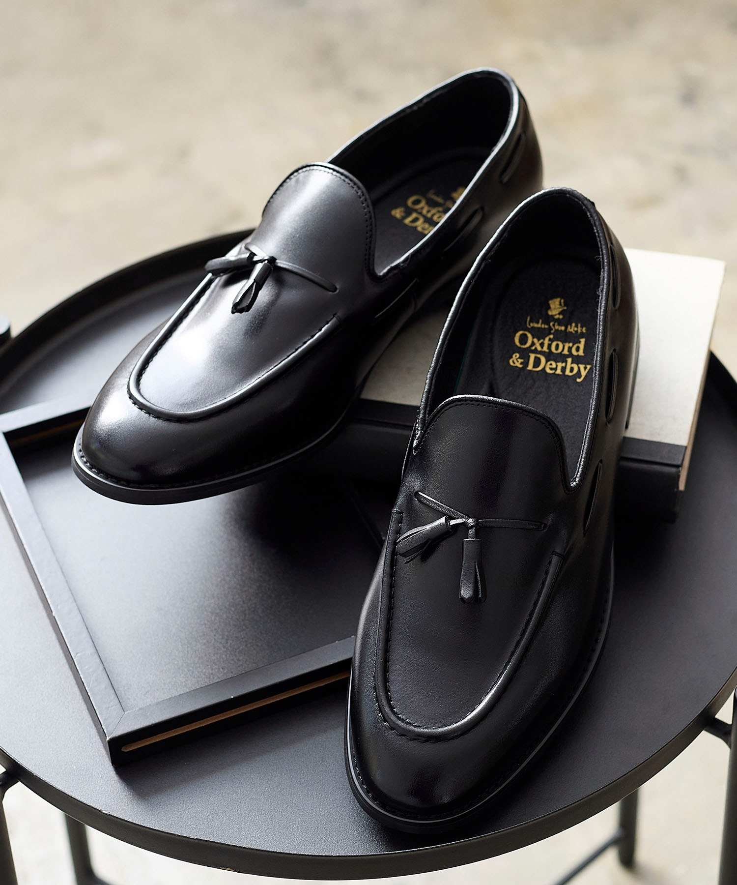 Мужские кожаные лоферы London Shoe Make 9016