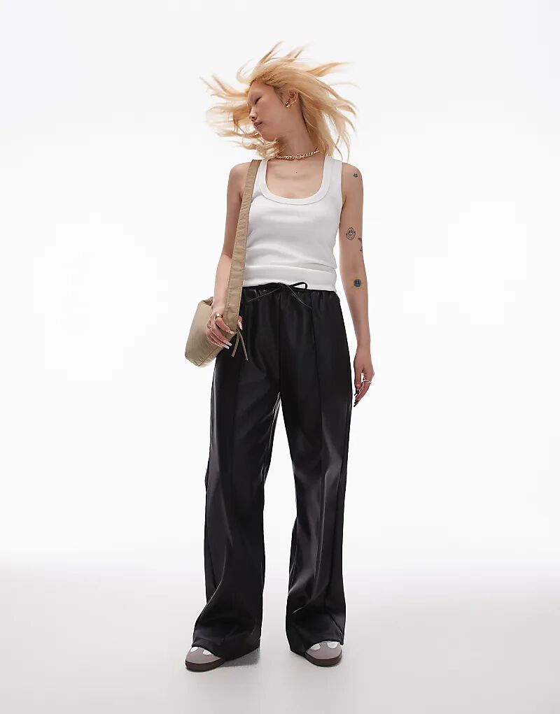 

Джоггеры из искусственной кожи черного цвета Topshop