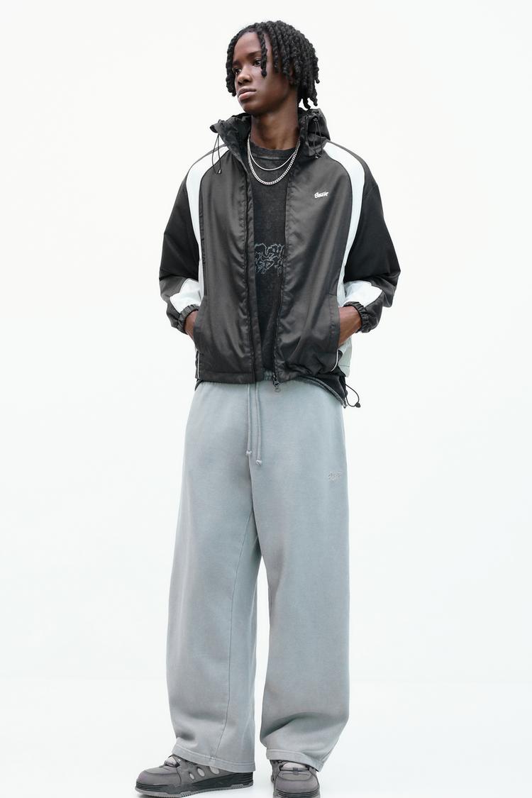 

Плащ со вставками Stwd Pull And Bear, черный