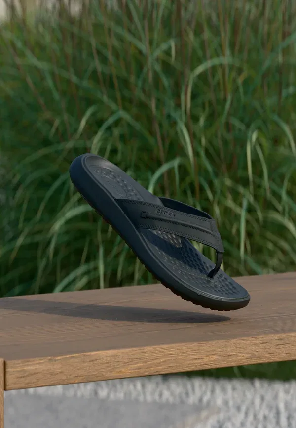 Сандалии Yukon vista ii t bar sandals Crocs, черный