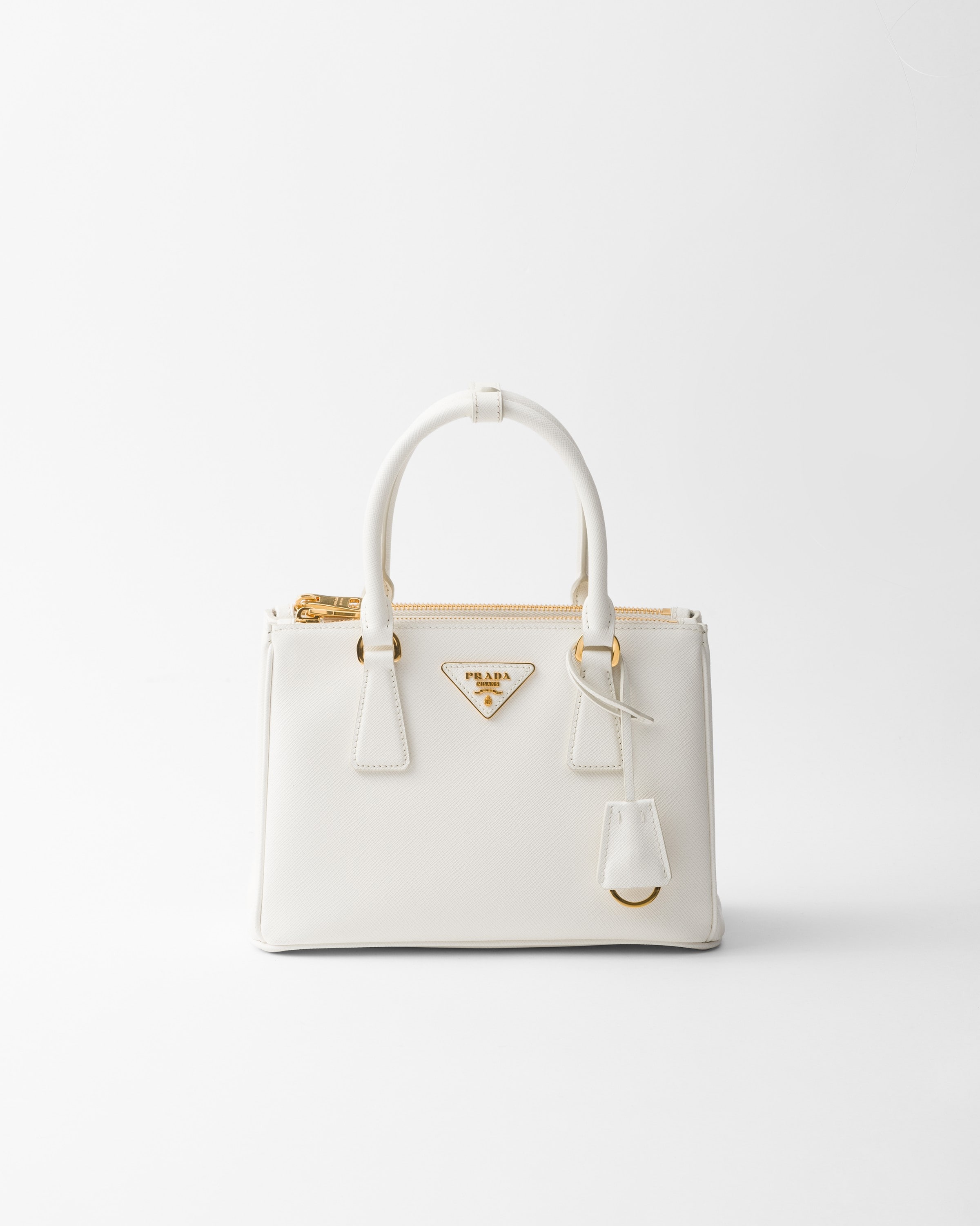 

Сумка Prada Galleria из мелкой сафьяновой кожи, белый
