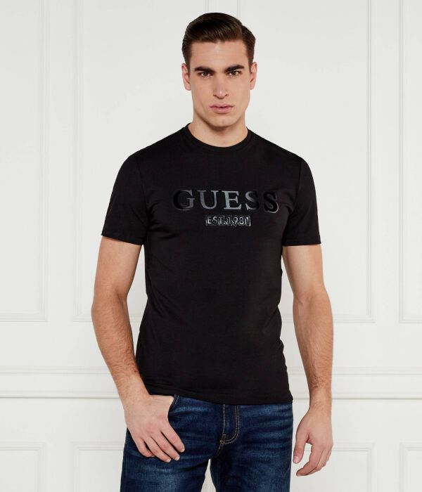 

Футболка мужская Guess Jeans облегающегокроя с логотипом, черный