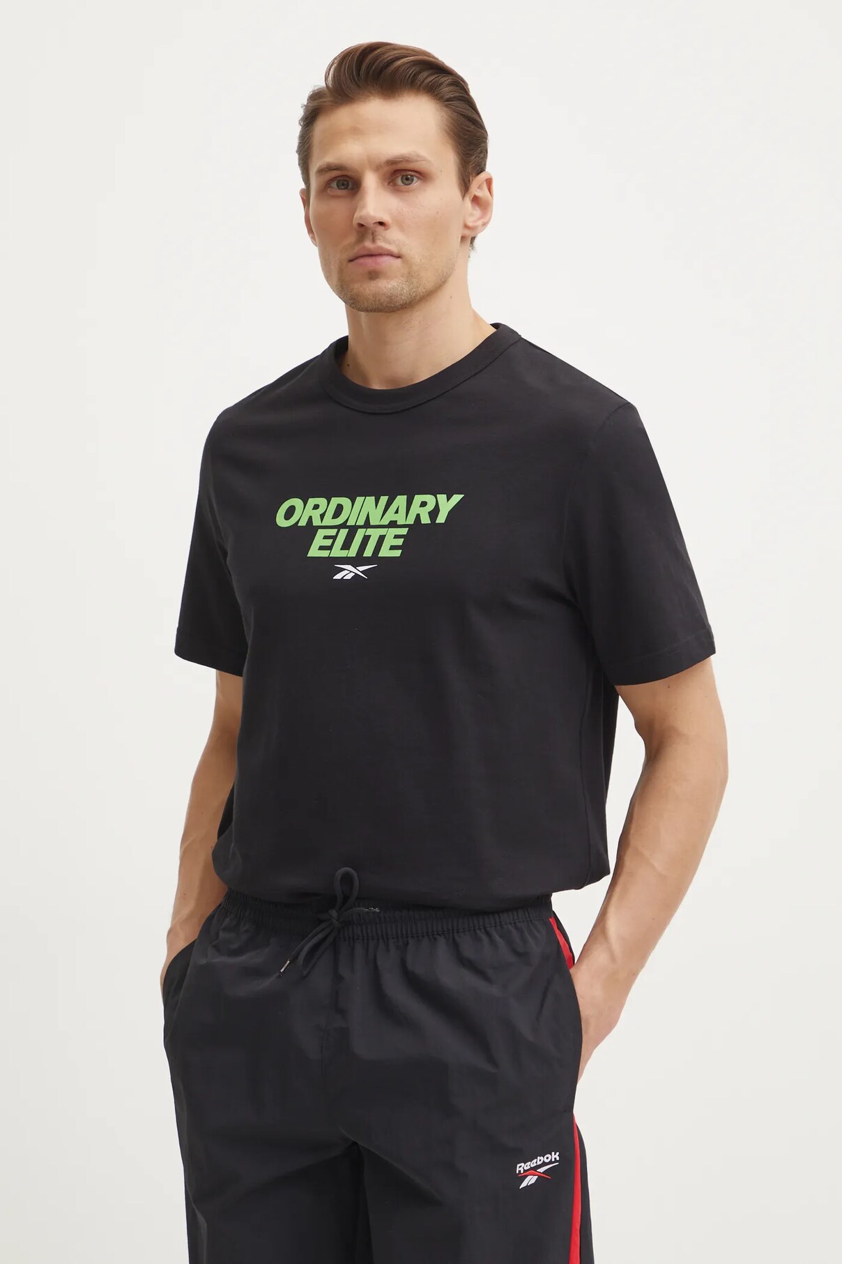 

Классическая хлопковая футболка Reebok Classic, черный