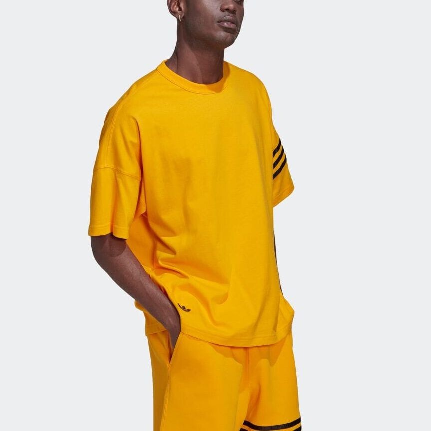 Футболка Neuclassics мужская золотая Adidas Originals, цвет Gold — фото 4