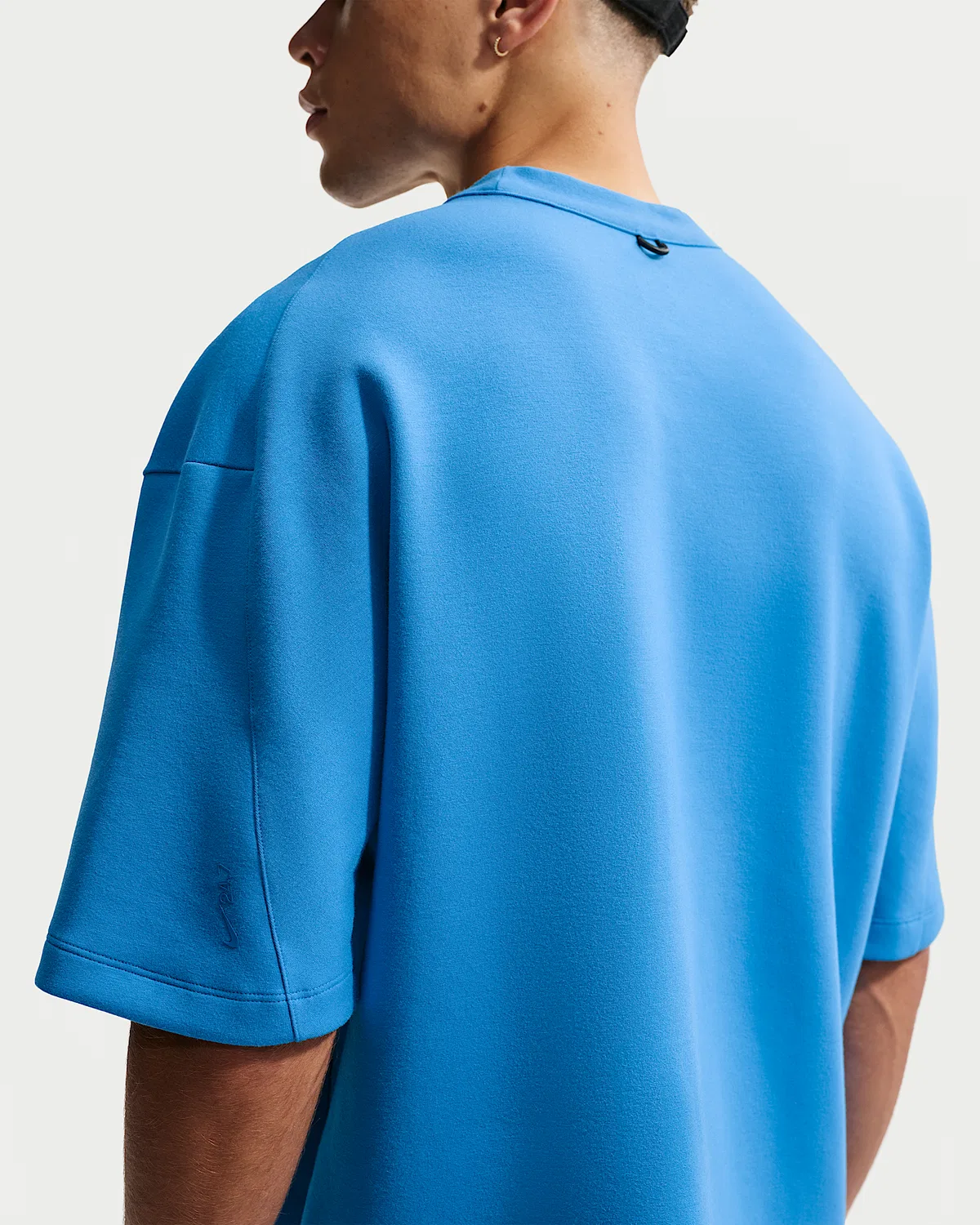 Мужская футболка Dri-FIT с коротким рукавом Nike 24.7 ImpossiblySoft, Light Photo Blue/Black/Blue Spark — фото 2