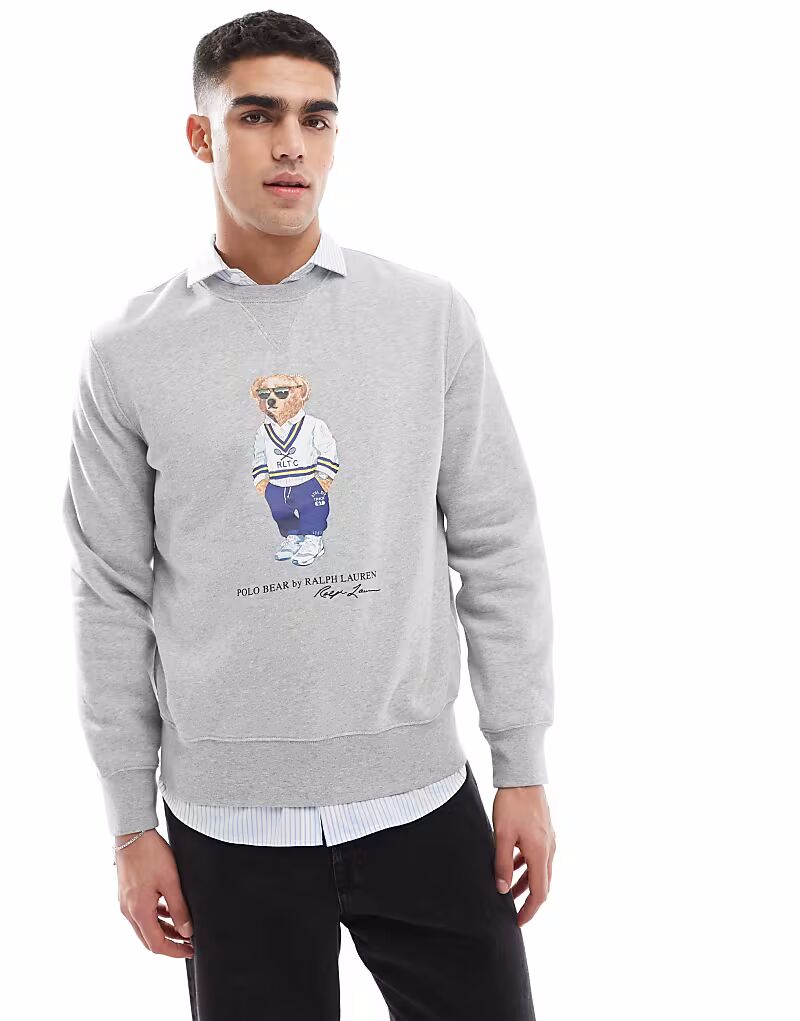 

Флисовая толстовка Polo Ralph Lauren с принтом медведя в кампусе серого меланжевого цвета