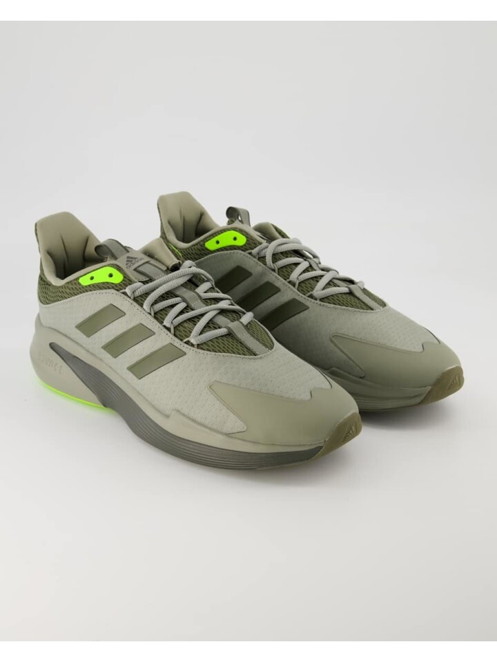 

Кроссовки на шнуровке adidas, зеленый