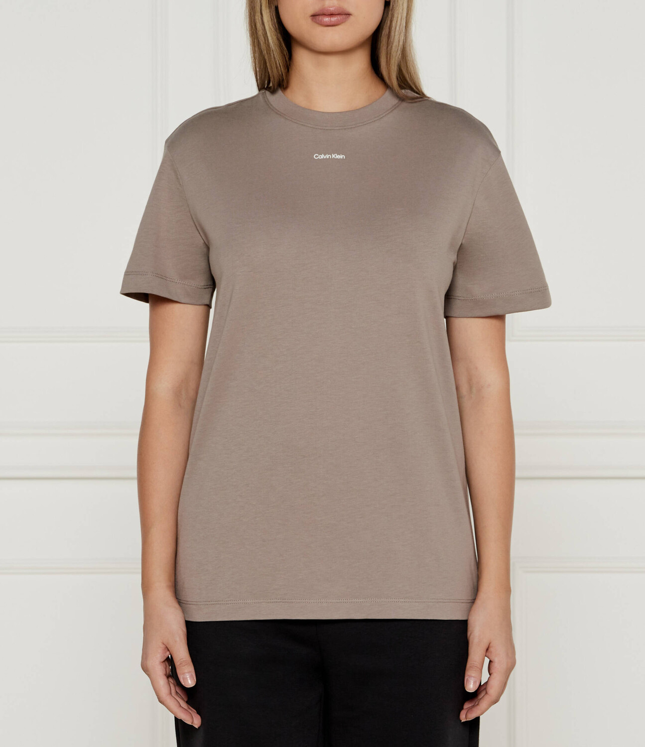 

Футболка Calvin Klein Regular Fit, бежевый