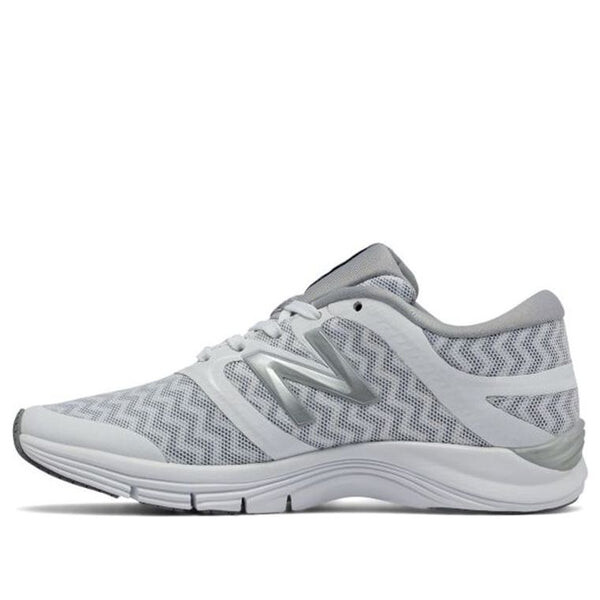 

Кроссовки 711 v2 New Balance, серый
