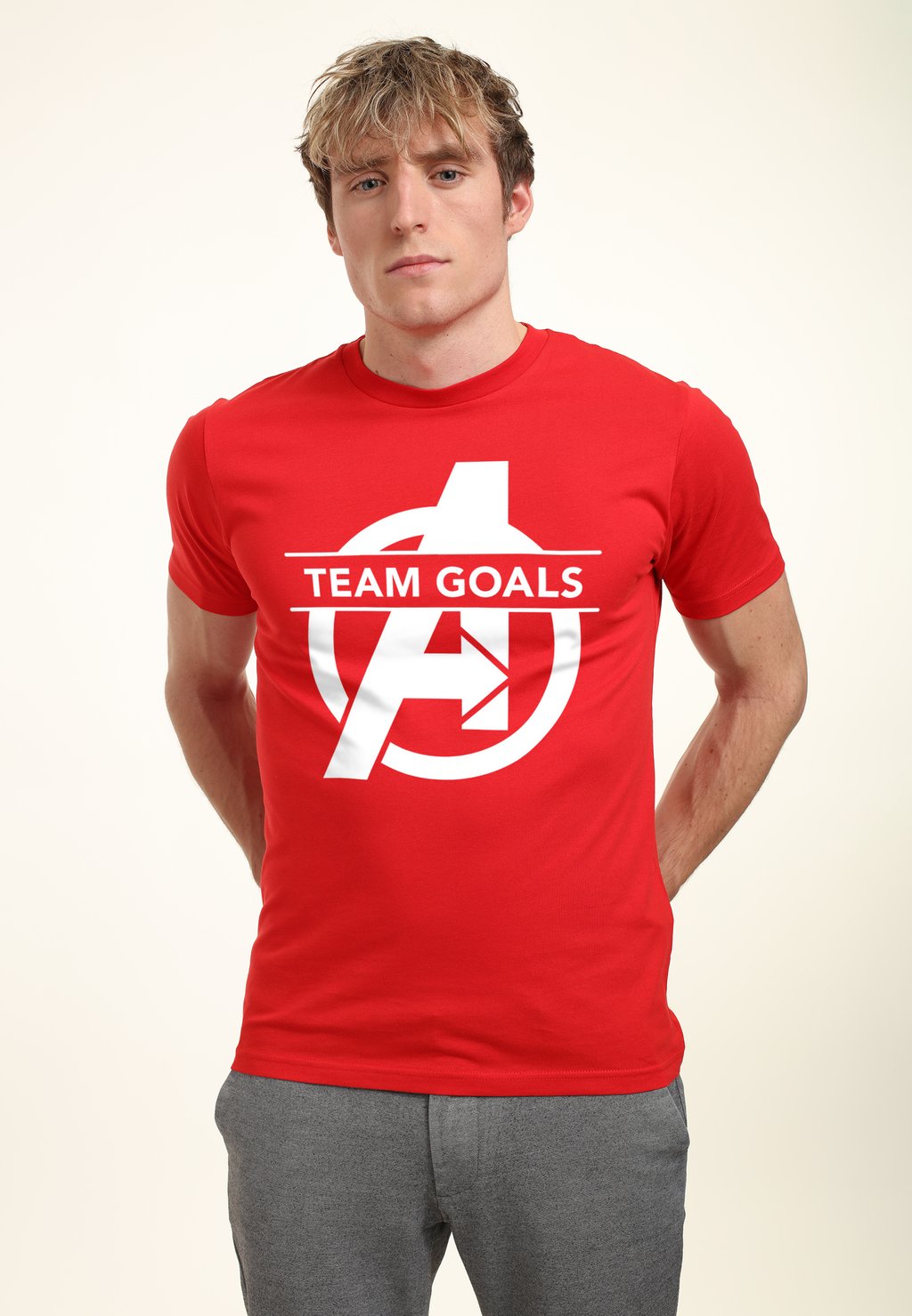 

Футболка с принтом AVENGERS ENDGAME TEAM GOALS Marvel, красный
