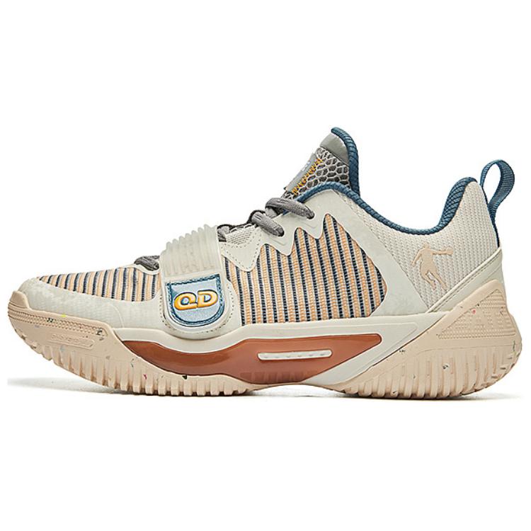 

QIAODAN Полированные нескользящие баскетбольные кроссовки 6TEAM для мужской низкой посадки бежево-коричневые, цвет Beige Brown