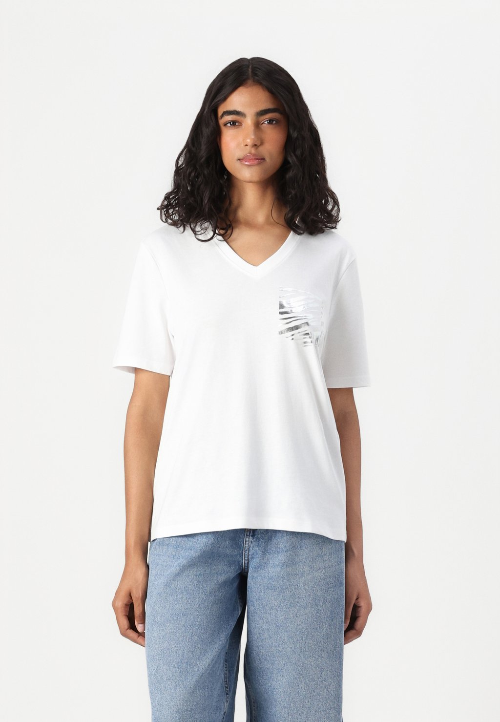 

Футболка с принтом ONLZEBA V NECK ONLY, белый