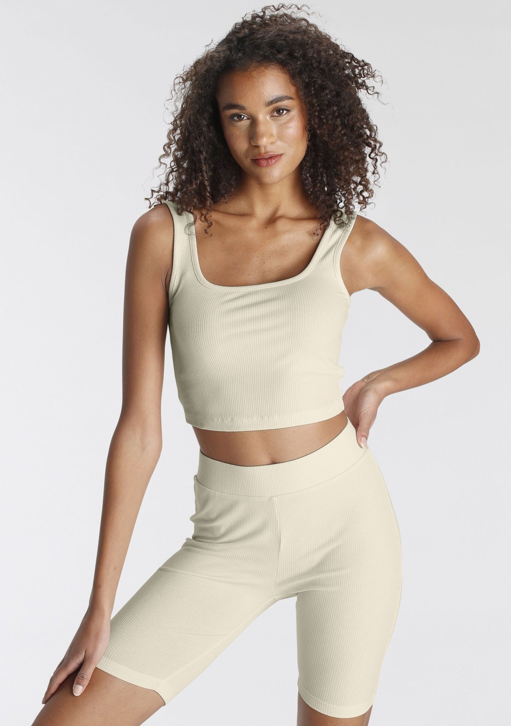 

Топ RADLER SET - Shorts LASCANA, бежевый