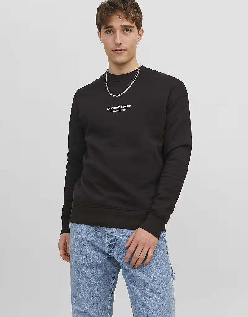

Толстовка Jack & Jones черного цвета