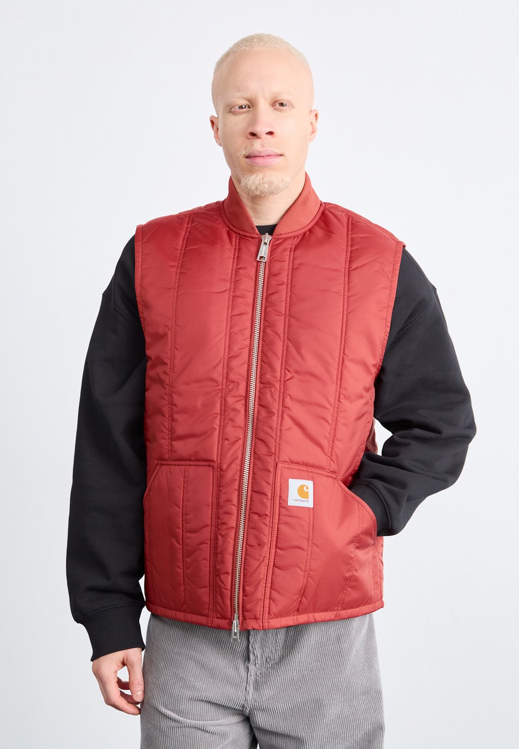

Жилет LACHLAN VEST LINER Carhartt WIP, светло-красный