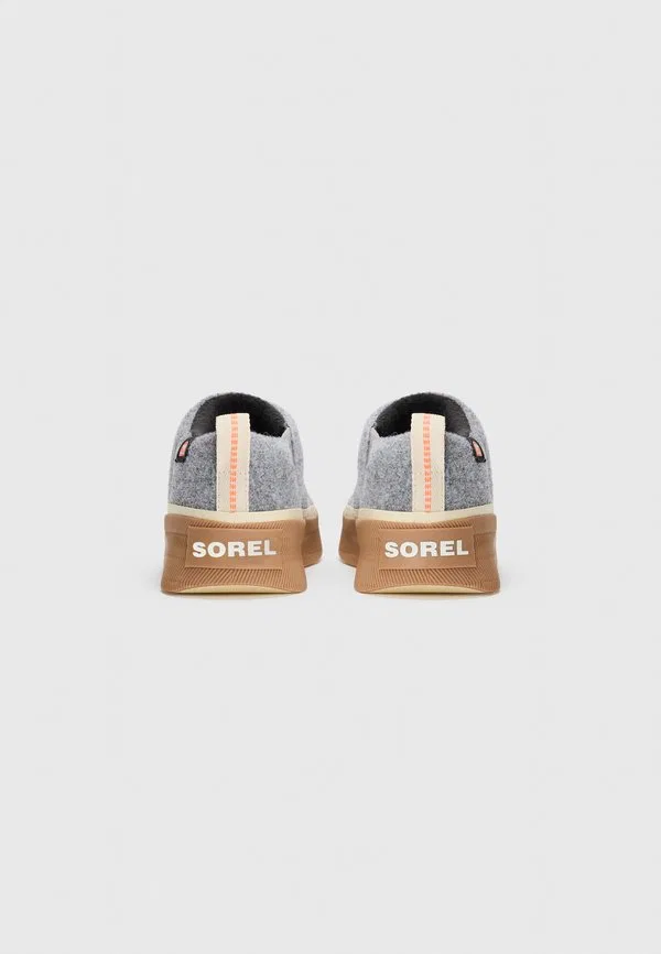 Зимние ботинки out n about iv Sorel, Chrome Grey/Gum — фото 3