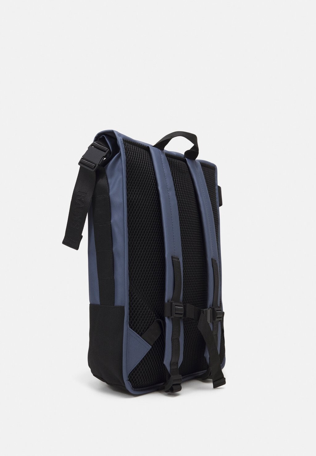 

Рюкзак TRAIL ROLLTOP BACKPACK UNISEX Rains, синий металлик