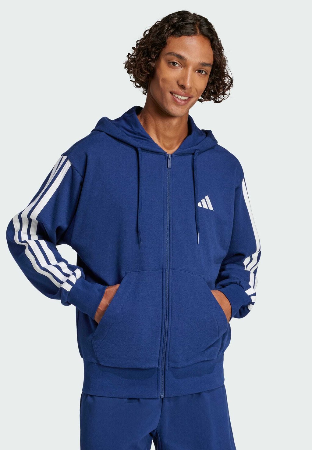 

Толстовка на молнии ESSENTIALS 3-STRIPES FULL-ZIP Adidas Sportswear, синий