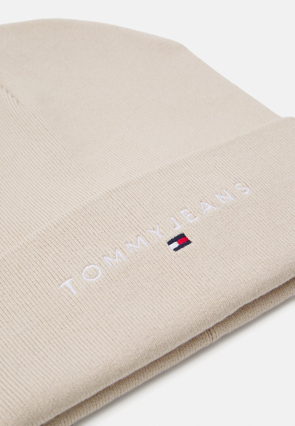 

Шапка LINEAR LOGO BEANIE Tommy Hilfiger, кремовый