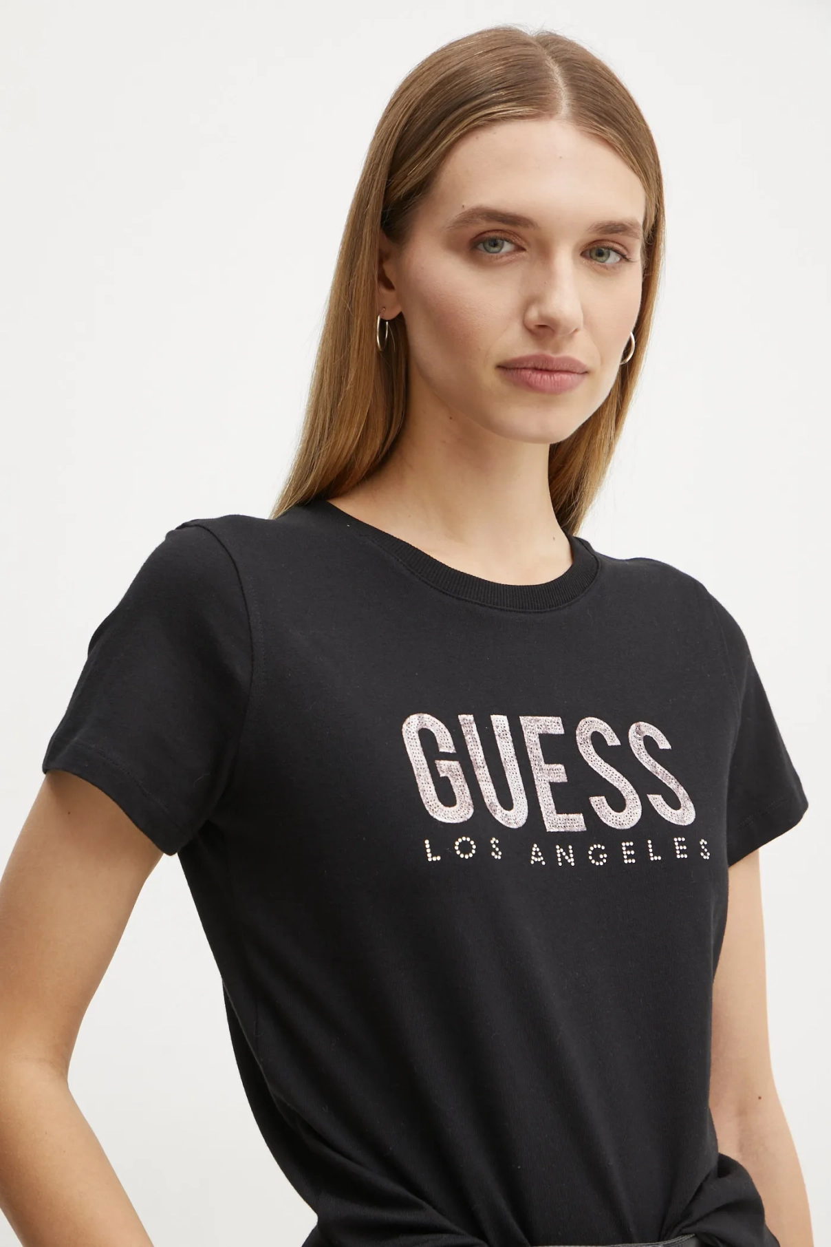 

Футболка Guess, черный