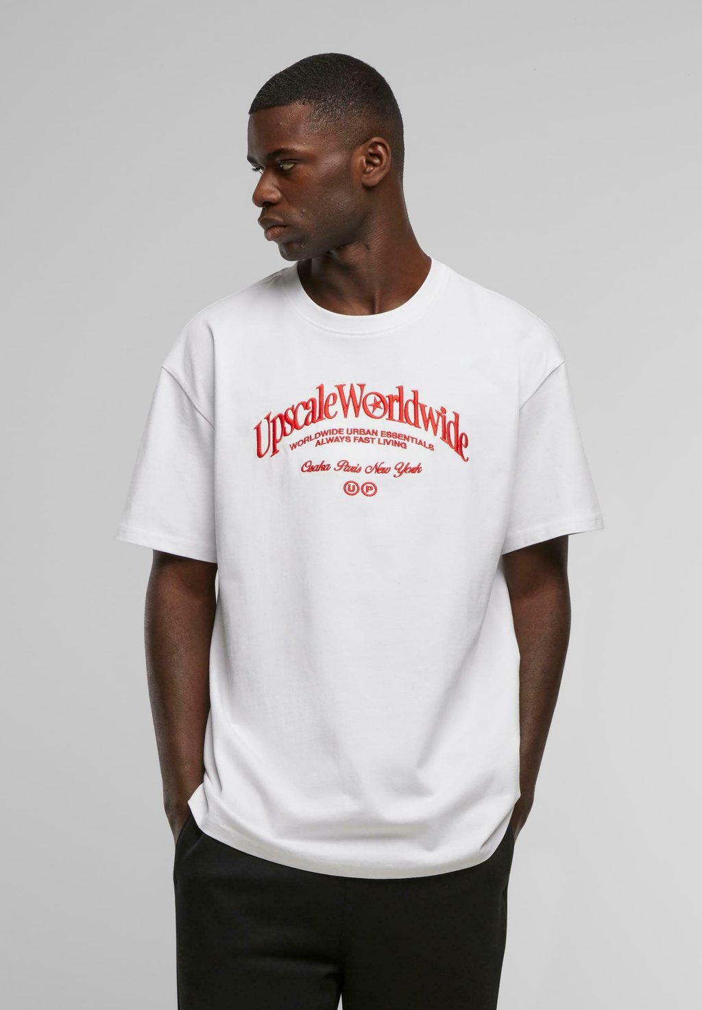 

Рубашка с принтом WORLD WIDE HEAVY Upscale by Mister Tee, белый
