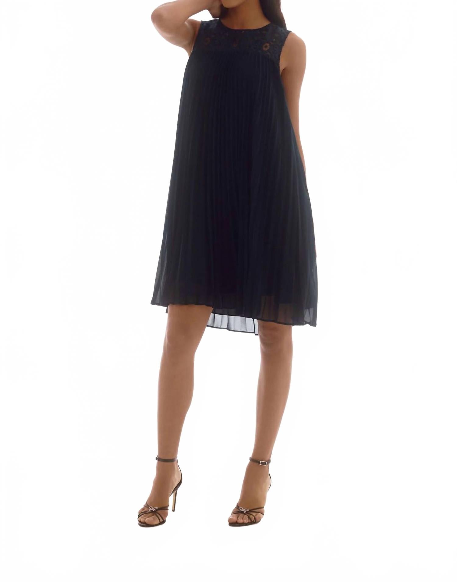 

Шифоновое плиссированное платье-трапеция миди в цвете "полуночный синий" Joseph Ribkoff