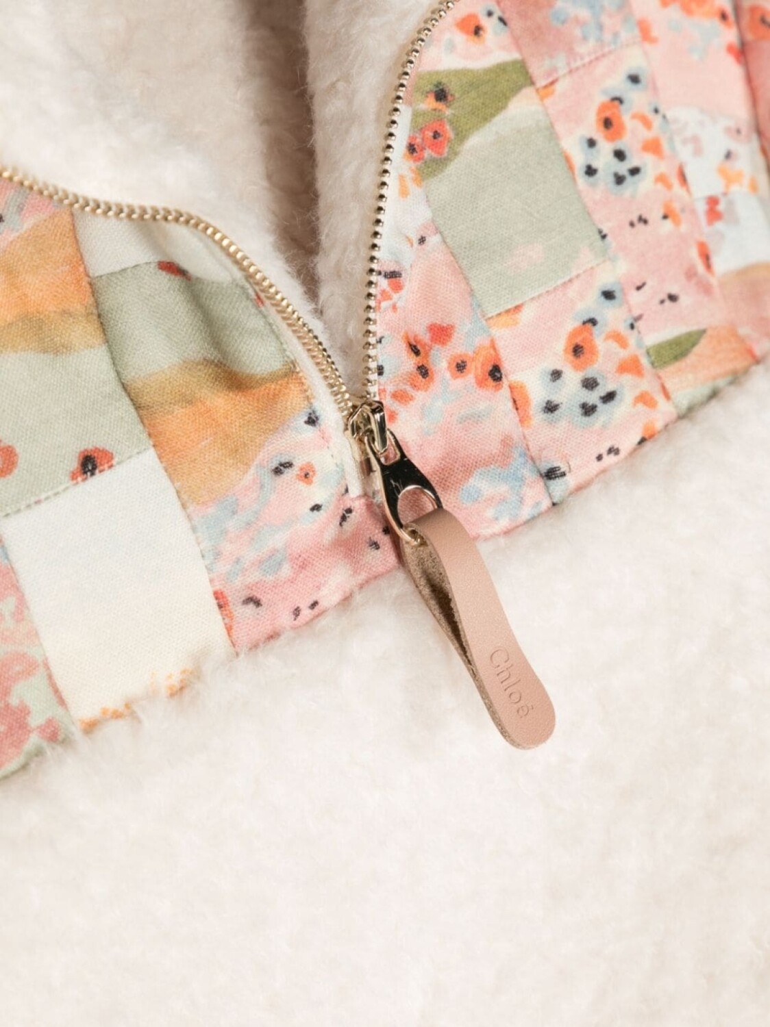 Chloé Kids толстовка с высоким воротником и вставками, нейтральный цвет — фото 3