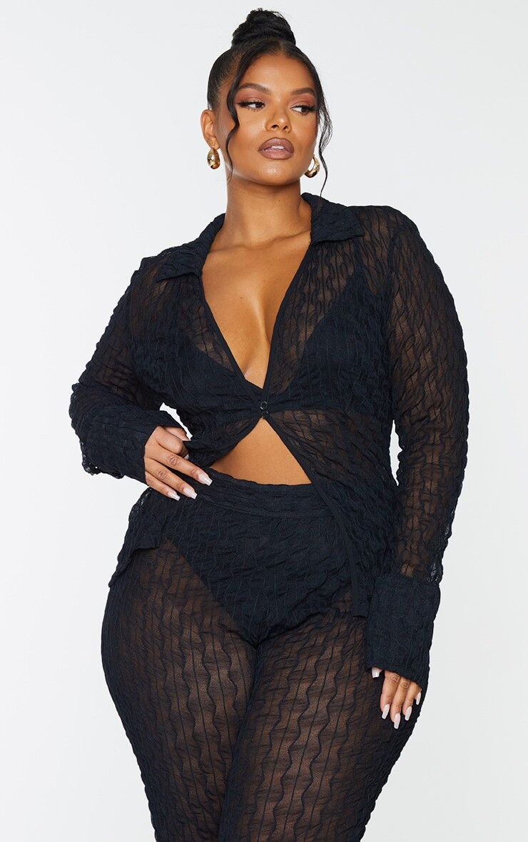 

PrettyLittleThing Черная рубашка с пуговицами в сетку Plus Plus
