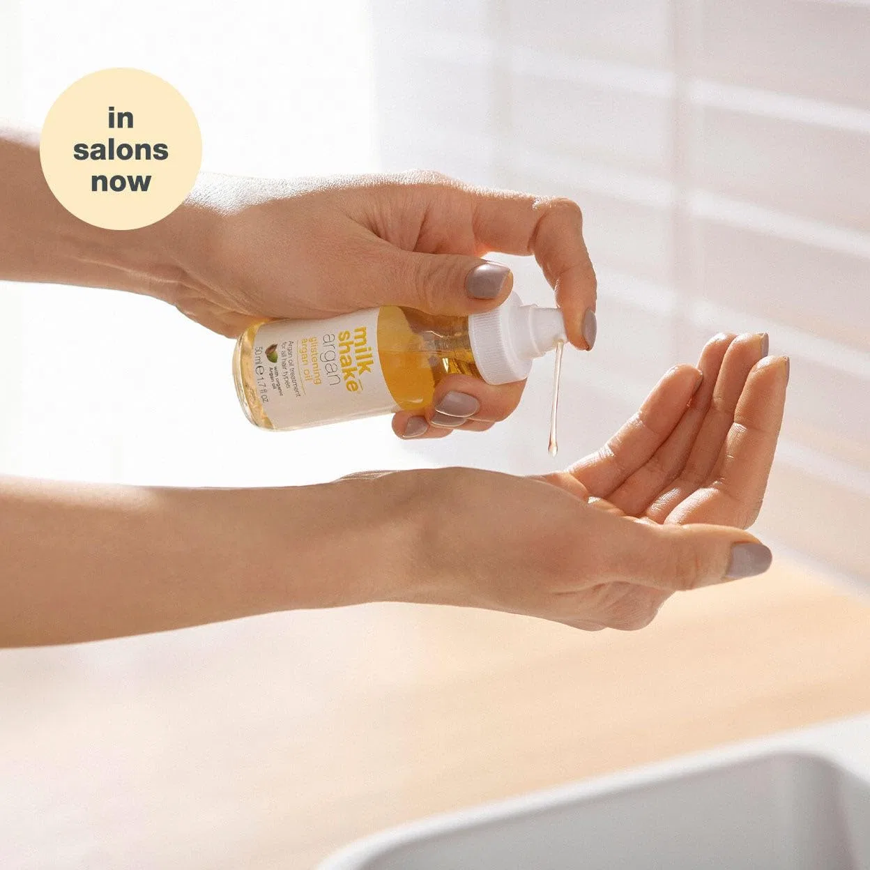 Масло для волос Glistening Argan Oil от milk_shake, 250 мл Milk_Shake — фото 2