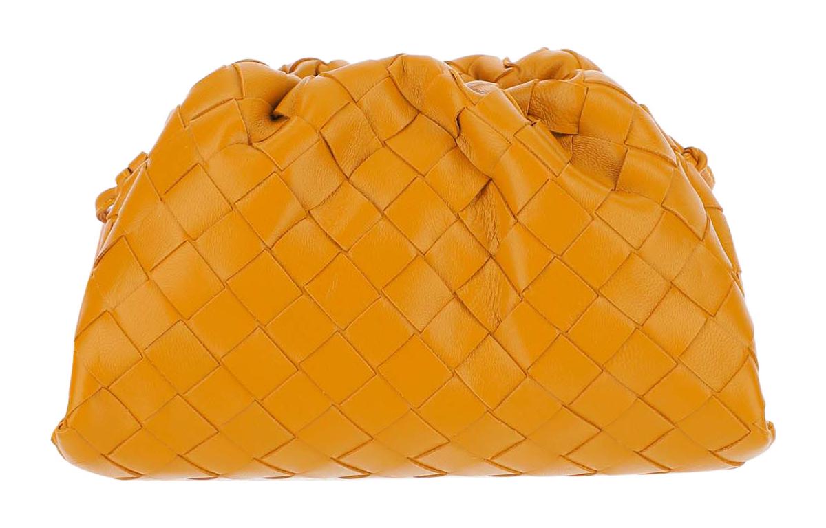 

Сумка-клатч POUCH Cloud от Bottega Veneta