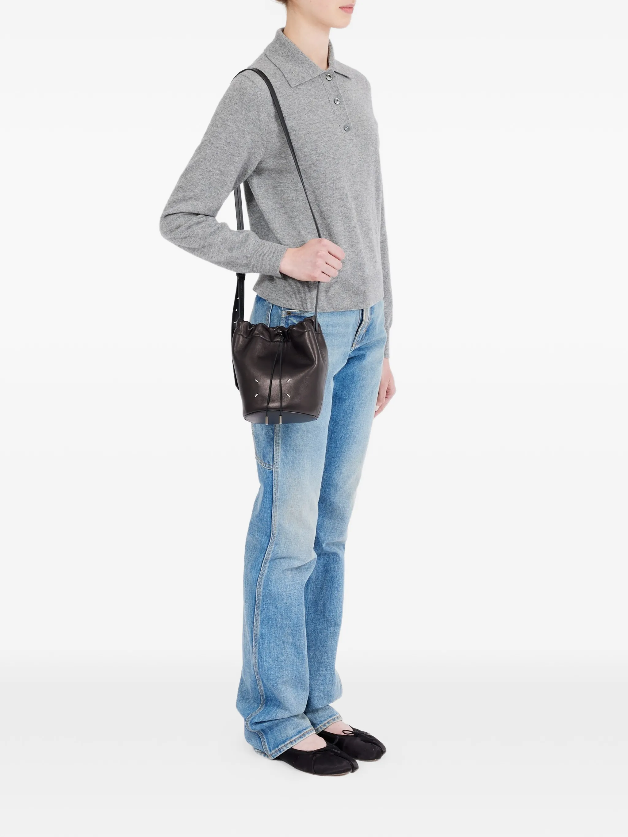 

Сумка-ведро с завязками на шнурке Maison Margiela, коричневый