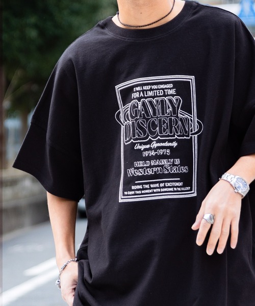 

Футболка с коротким рукавом из органического хлопка, двусторонняя вышивка Java Collaboration, черный