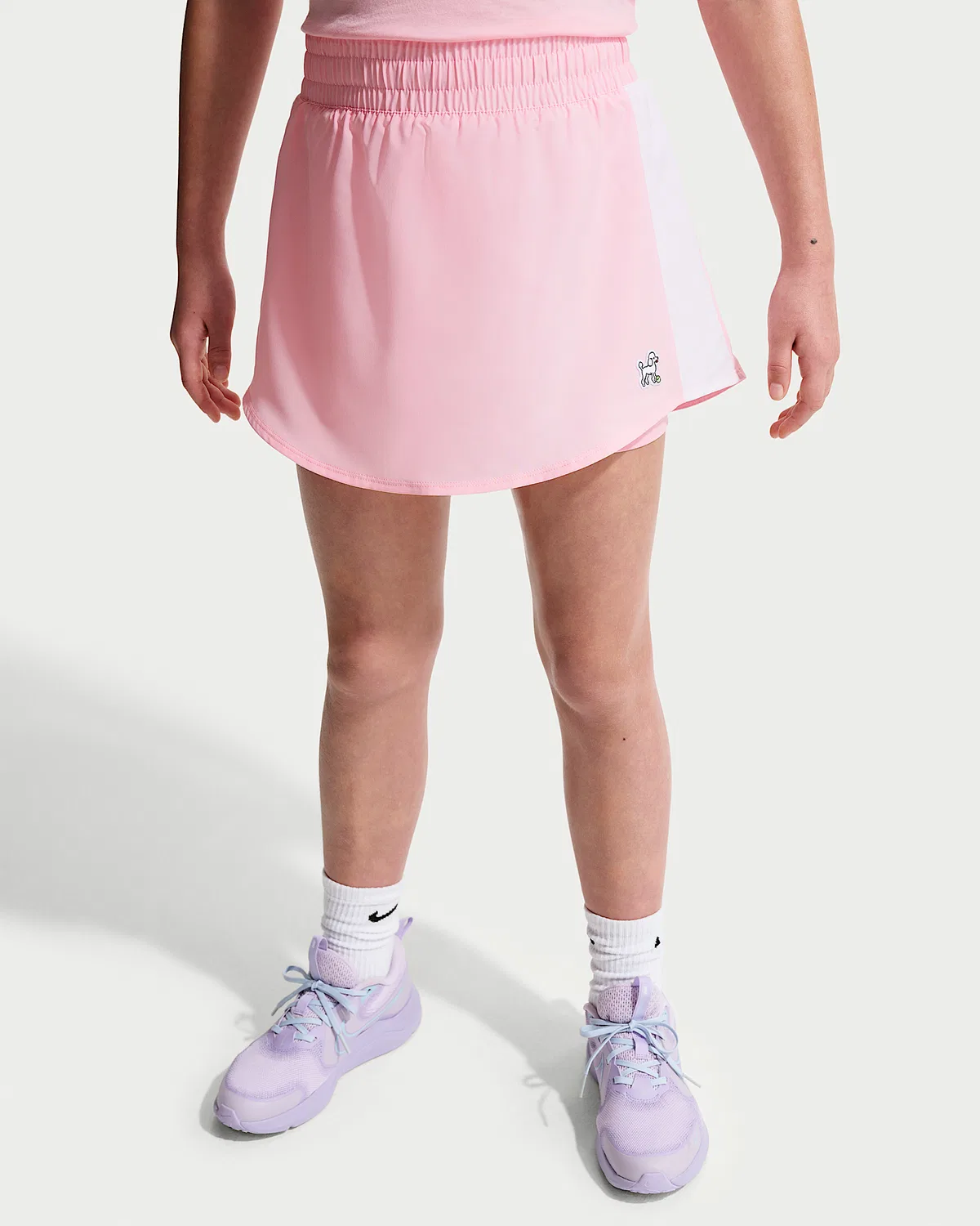 Детский шорты-юбка Nike One Dri-FIT с высокой талией, Medium Soft Pink/White — фото 2