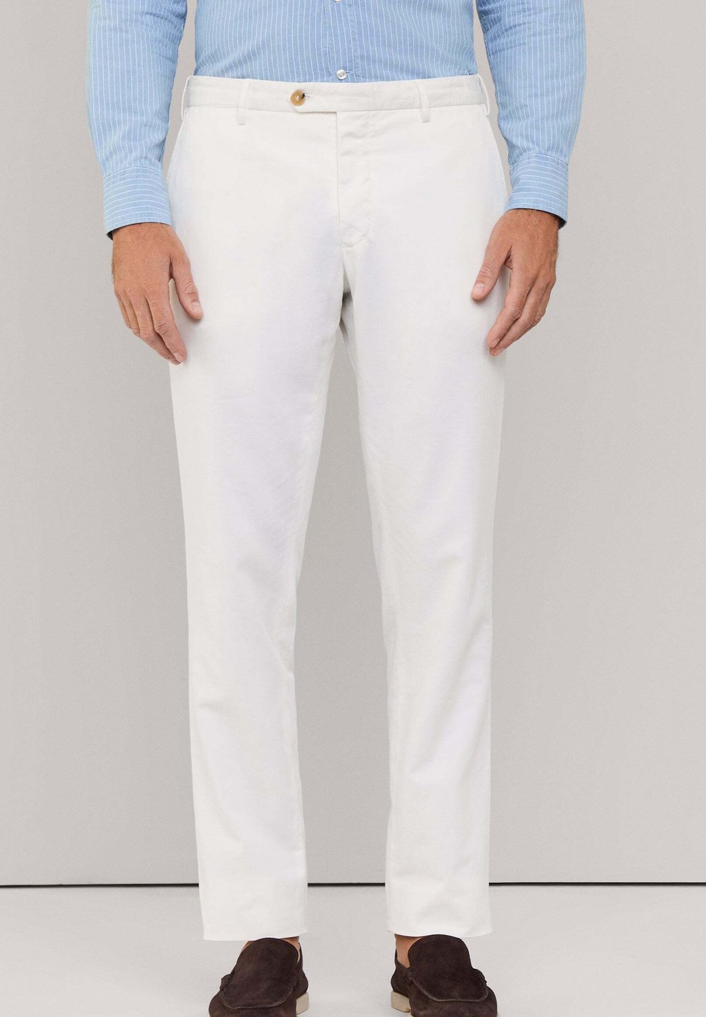 

Чиносы REGULAR FIT COTTON LINEN Façonnable, кремовый