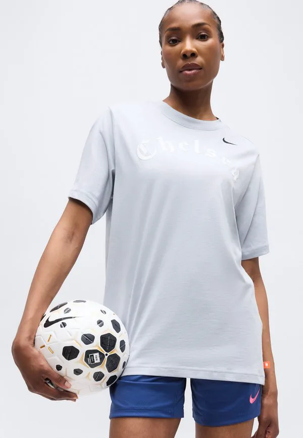 Футболка с принтом футбольного клуба «челси» Nike Performance, Wolf Grey — фото 4
