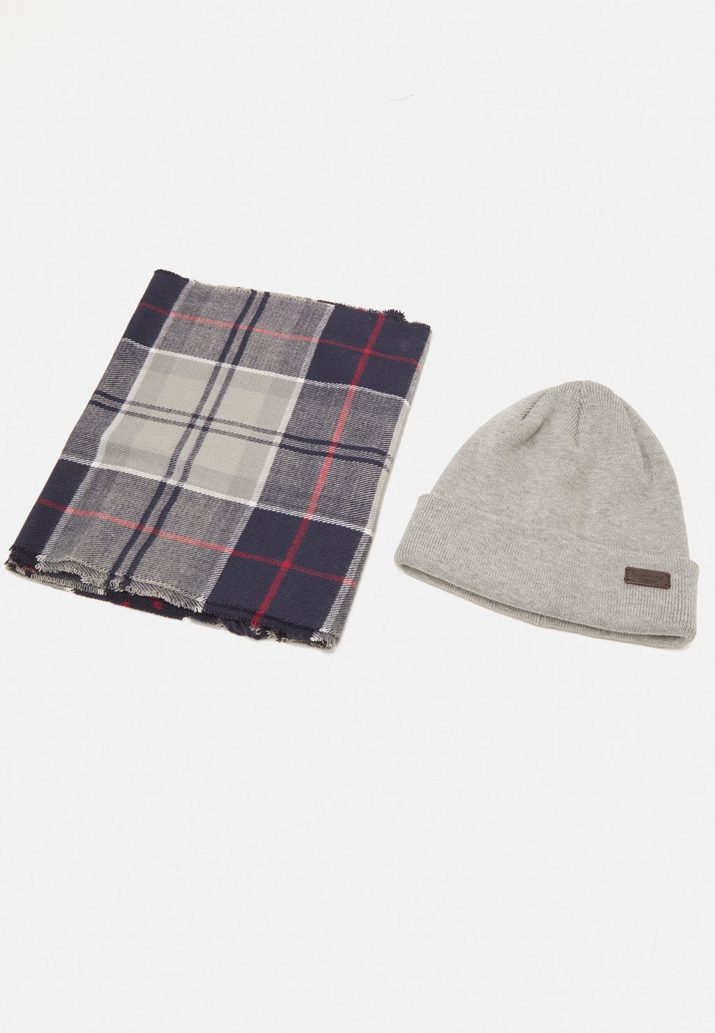 

Шапка SWINTON BEANIE & GALINGALE SCARF GIFT SET Barbour, мультиколор