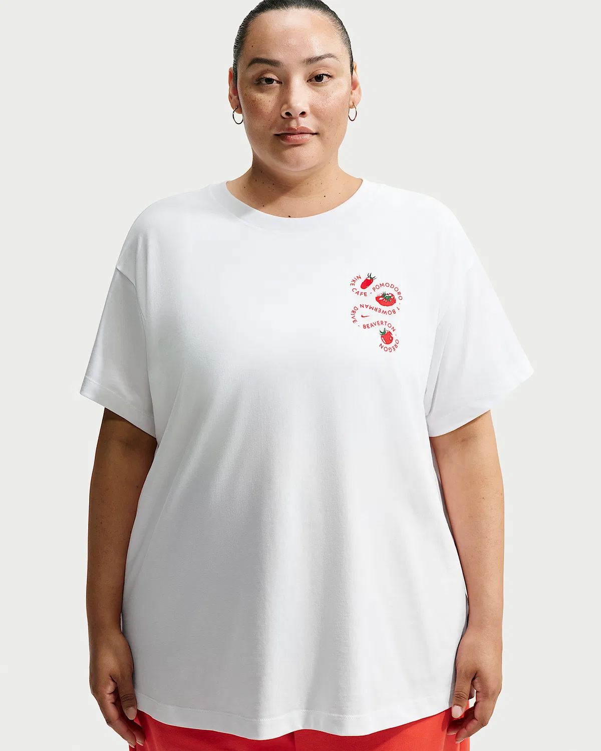 Женская оверсайз футболка (плюс сайз) Nike Sportswear Classic, White