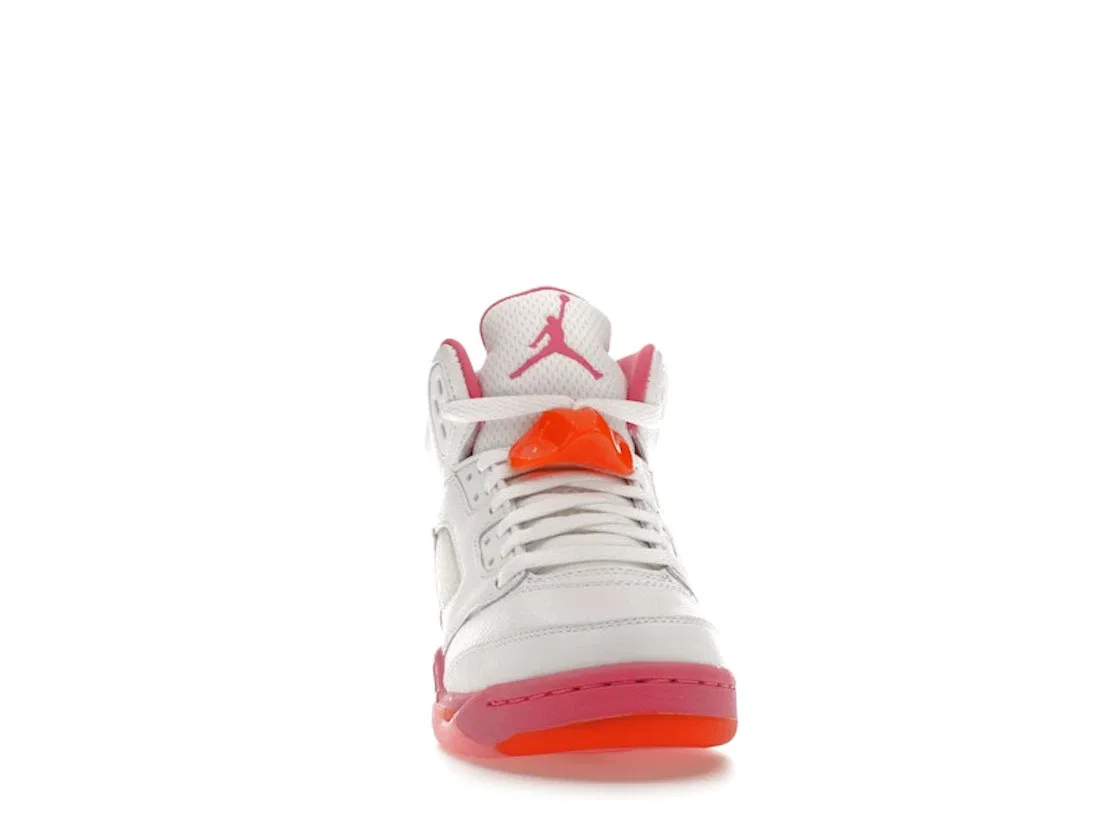 Детские кроссовки Lifestyle с принтом Jordan 5 Retro Jordan, White/Pinksicle/Safety Orange — фото 2