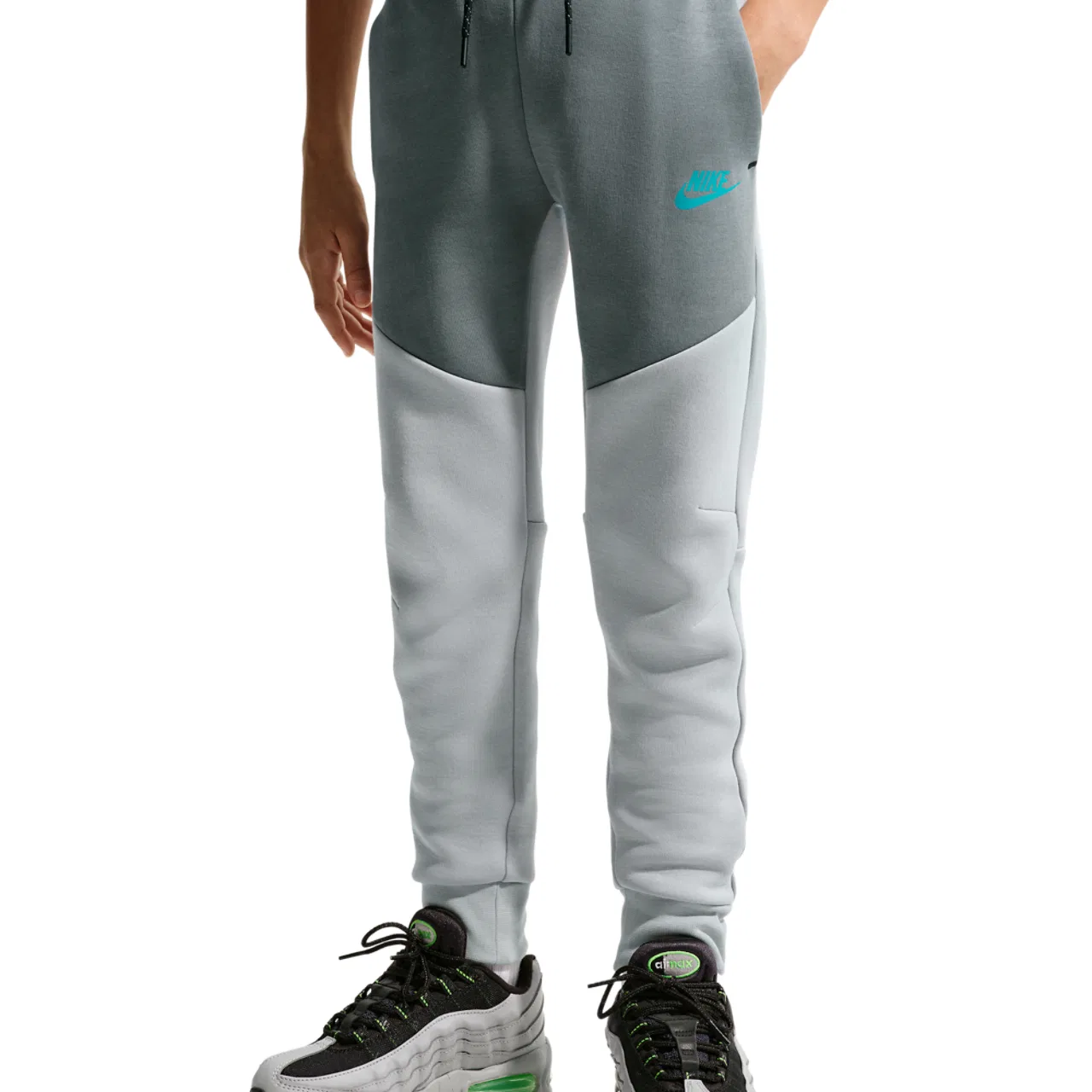 Детские штаны для мальчиков Nike Tech Fleece, Light Smoke Grey/Black/Smoke Grey