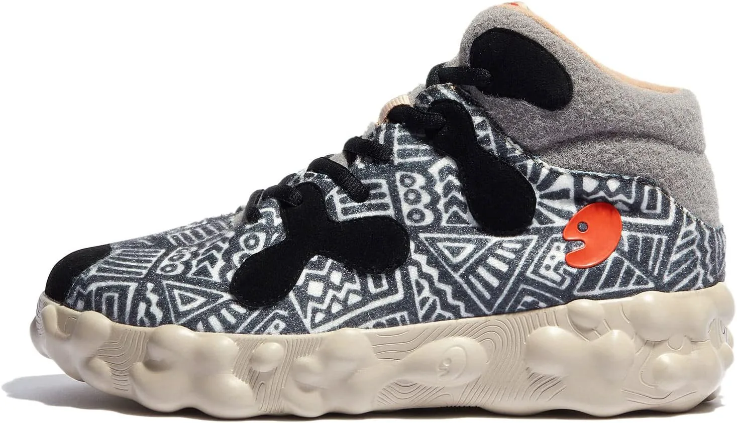 

Мужские прогулочные туристические туфли UIN, слипоны, повседневные, легкие, с широкой носочной частью, массивные модные кроссовки FiguerasⅠ