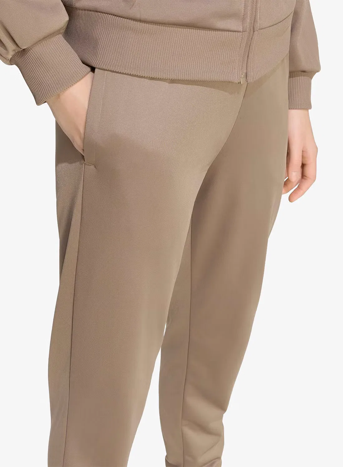 Спортивный костюм уютный Essential Feel Cozy Adidas, хаки — фото 3